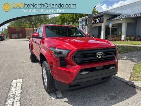 Used 2025 Toyota Tacoma SR5 image 1