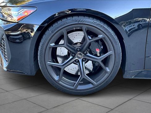 Used 2024 Audi RS 7 Performance image 9