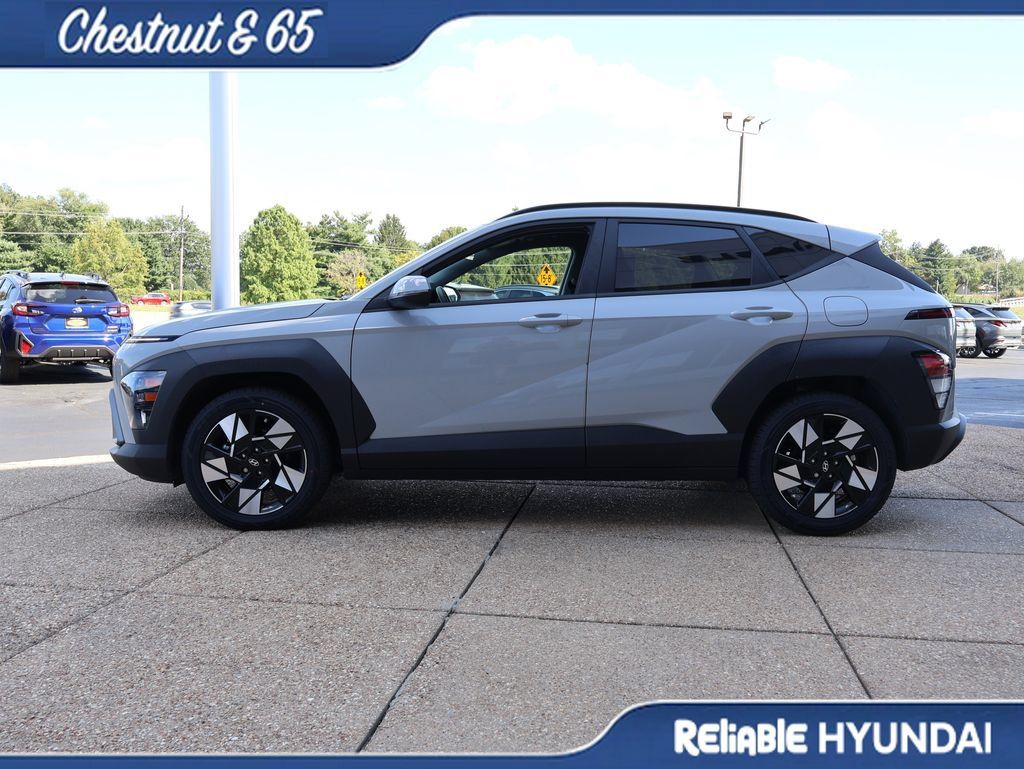 Certified 2024 Hyundai Kona SEL w/ Convenience Package FWD image 3