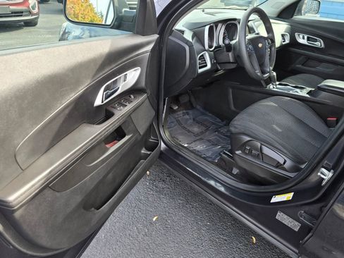 Used 2016 Chevrolet Equinox LS image 21