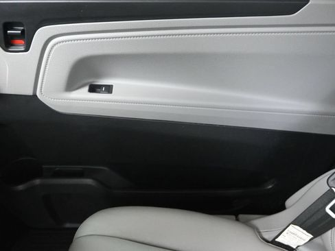 Used 2023 Honda Odyssey Touring image 15