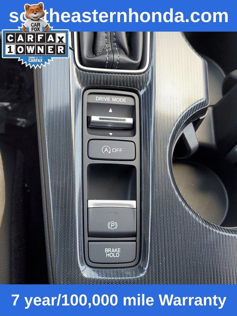 Used 2024 Honda Civic Sport image 25