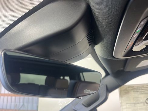 New 2026 Chevrolet Suburban High Country image 35