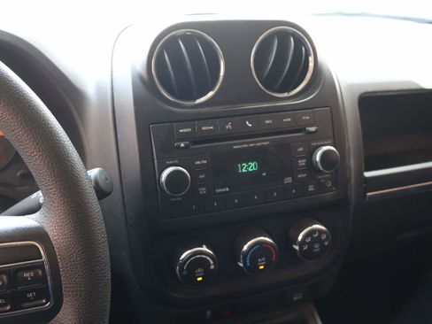Used 2017 Jeep Patriot Sport w/ Power Value Group FWD image 12