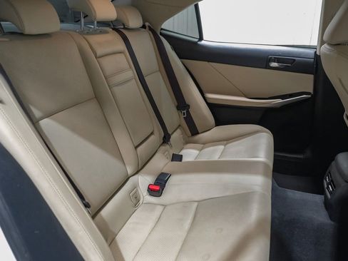 Used 2016 Lexus IS 200t RWD image 26