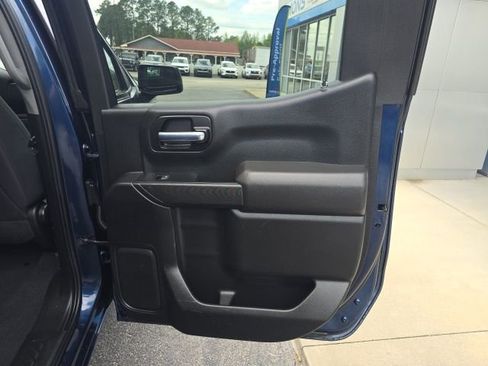 Used 2022 Chevrolet Silverado 1500 Custom image 44