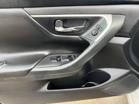 Used 2017 Nissan Altima 2.5 S w/ Power Driver Seat Package FWD image 23