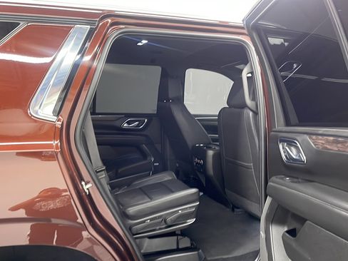 Used 2023 Chevrolet Tahoe LT AWD/4WD image 20