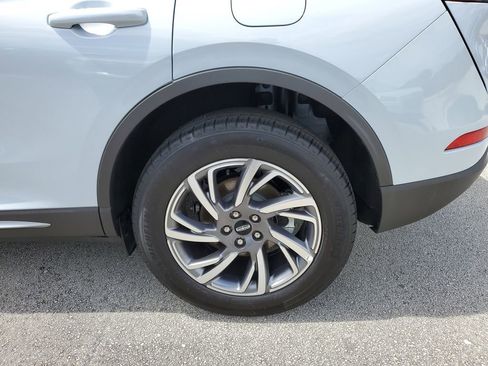 New 2026 Lincoln Corsair Premiere FWD image 8