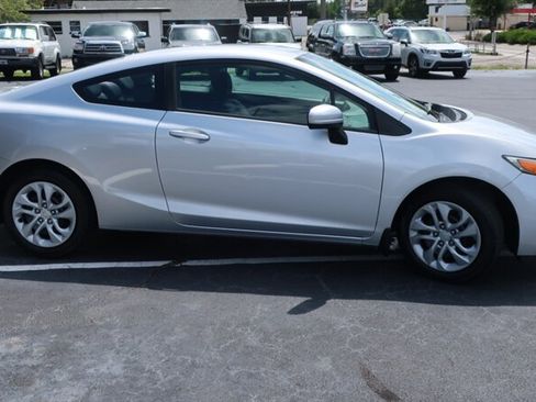 Used 2014 Honda Civic LX image 4