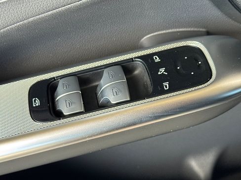 Certified 2024 Mercedes-Benz GLC 300 image 14