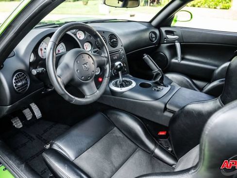Used 2008 Dodge Viper SRT-10 RWD image 2