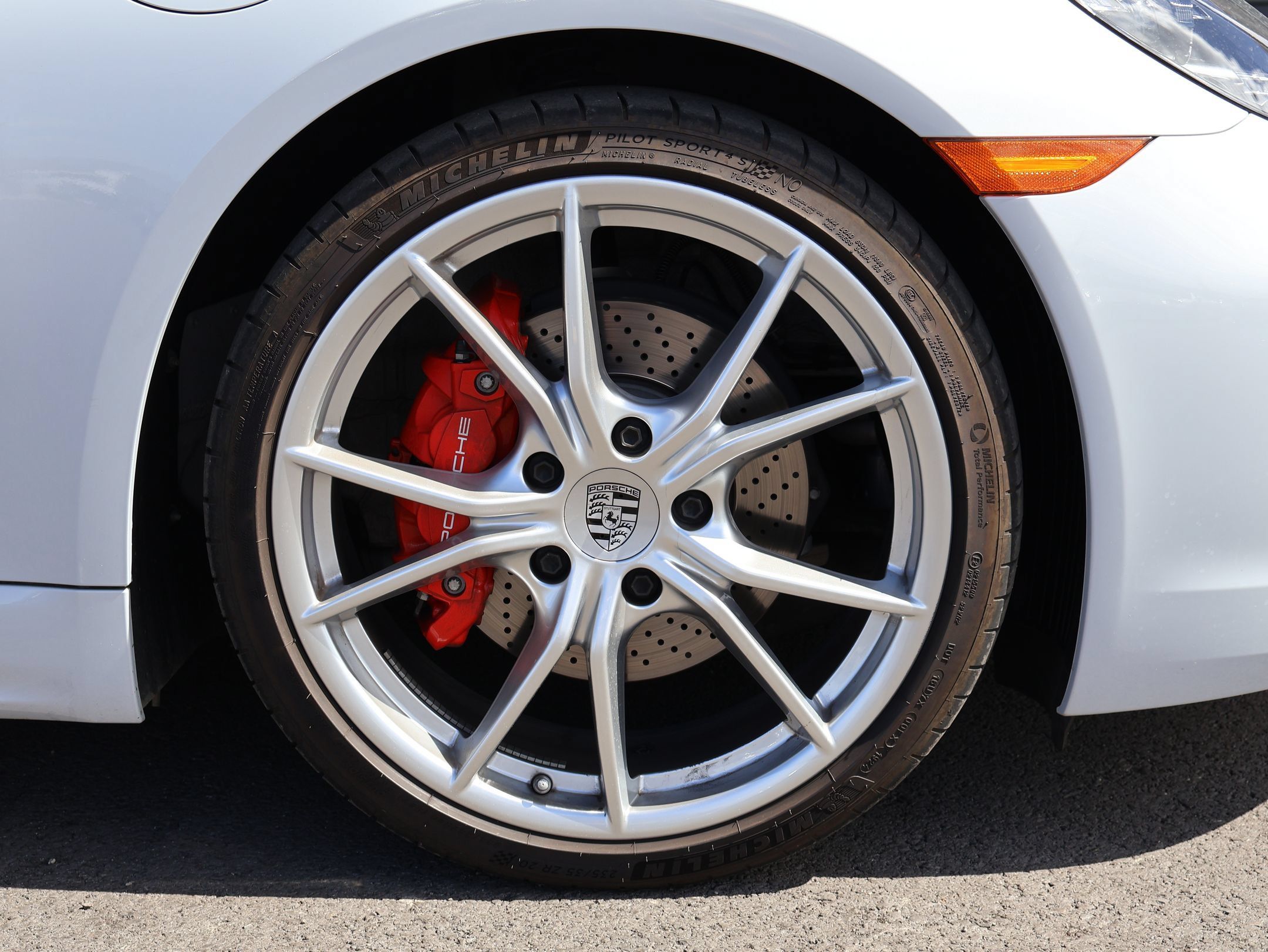 Certified 2024 Porsche 718 Boxster S RWD image 13