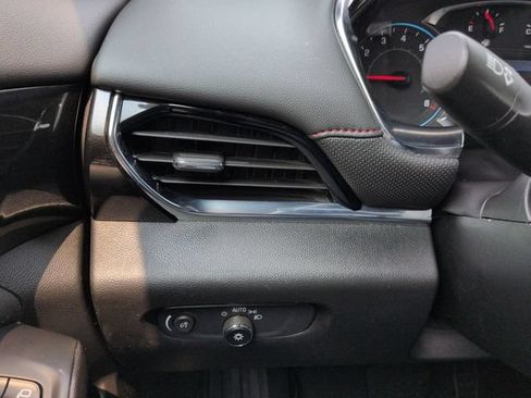 Used 2023 Chevrolet Traverse RS w/ LPO, Floor Liner Package AWD/4WD image 20