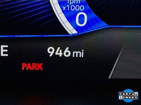 Used 2025 Volkswagen Taos S image 12