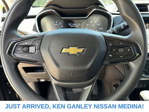 Used 2022 Chevrolet TrailBlazer LT AWD/4WD image 12
