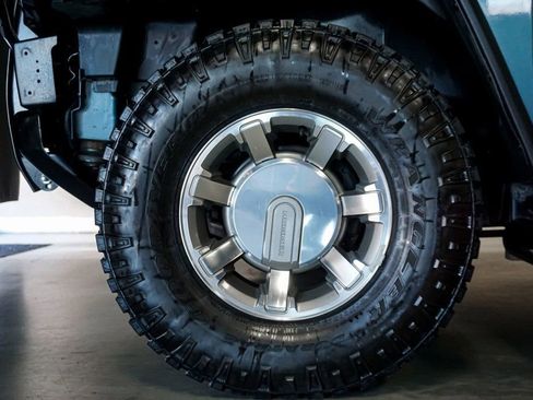 Used 2008 HUMMER H2 image 36