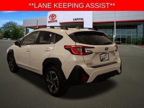 Used 2024 Subaru Crosstrek 2.0i Premium AWD/4WD image 5