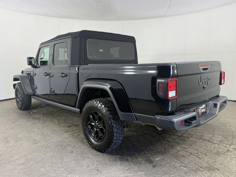 Used 2023 Jeep Gladiator Sport AWD/4WD image 10