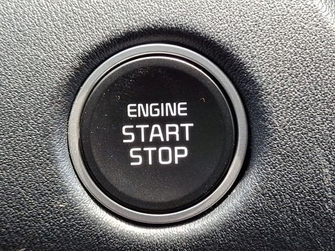 Used 2024 Kia Seltos SX image 23