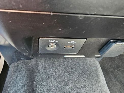 Used 2015 Ford F150 XLT w/ Equipment Group 301A Mid image 47