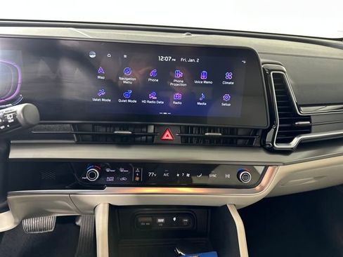 Used 2024 Kia Sportage EX image 21