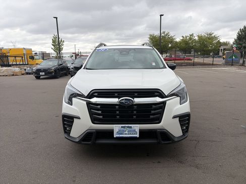 Used 2024 Subaru Ascent Limited w/ Technology Package AWD/4WD image 2