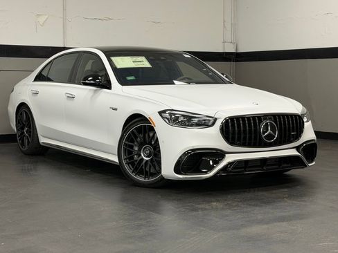 New 2026 Mercedes-Benz S 63 AMG S image 2
