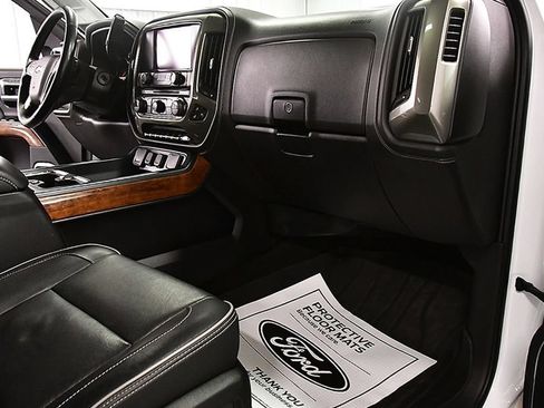 Used 2017 Chevrolet Silverado 2500 High Country w/ Duramax Plus Package AWD/4WD image 29