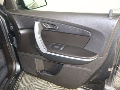 Used 2012 GMC Acadia SLT image 37