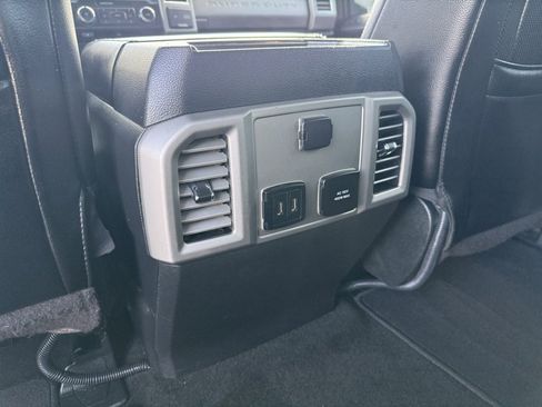Used 2017 Ford F350 Lariat w/ Lariat Ultimate Package image 10