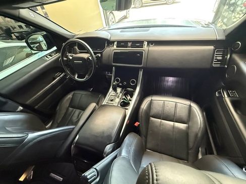Used 2020 Land Rover Range Rover Sport HSE Dynamic image 9