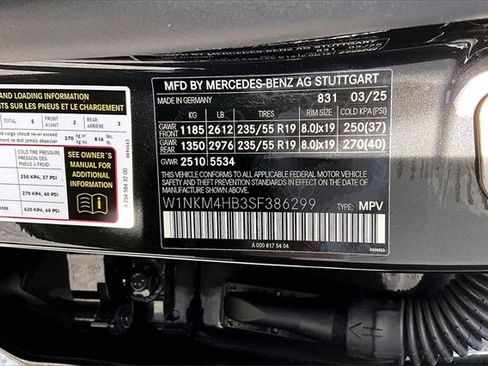 Certified 2025 Mercedes-Benz GLC 300 4MATIC image 6