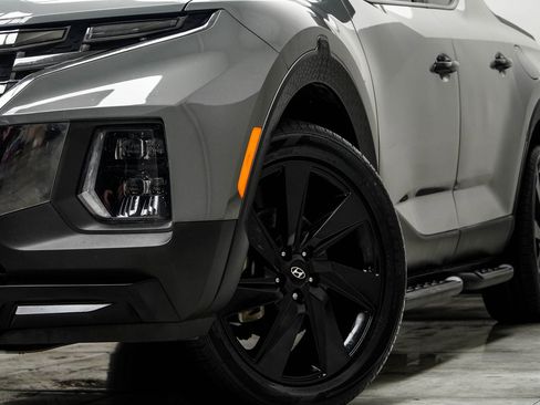 Used 2024 Hyundai Santa Cruz Night image 3