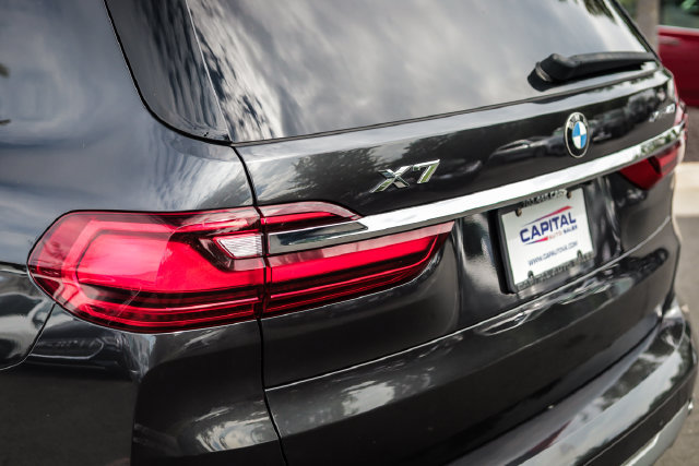 Used 2020 BMW X7 xDrive40i w/ Cold Weather Package AWD/4WD image 25