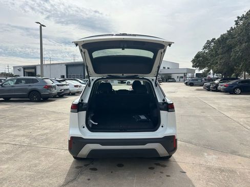 New 2026 Volkswagen Tiguan S FWD image 39