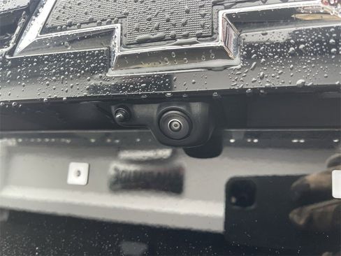 Used 2025 Chevrolet Traverse Z71 w/ Driver Confidence Package image 12