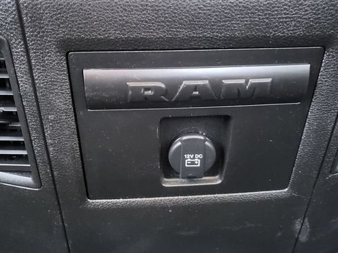 Used 2019 RAM 1500 Lone Star AWD/4WD image 26