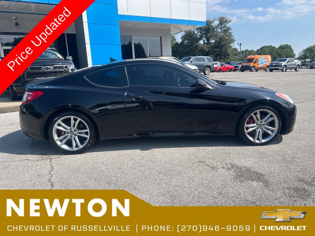 Used 2012 Hyundai Genesis 3.8 RWD image 31