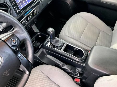 Used 2021 Toyota Tacoma SR AWD/4WD image 16