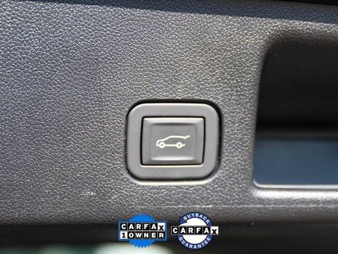 Used 2025 Chevrolet Equinox EV RS image 10