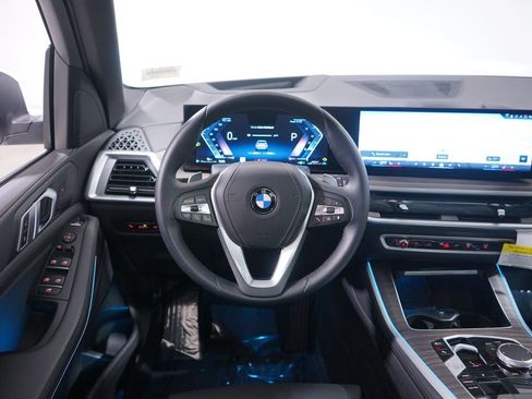 Used 2025 BMW X5 sDrive40i w/ Parking Assistance Package RWD image 11