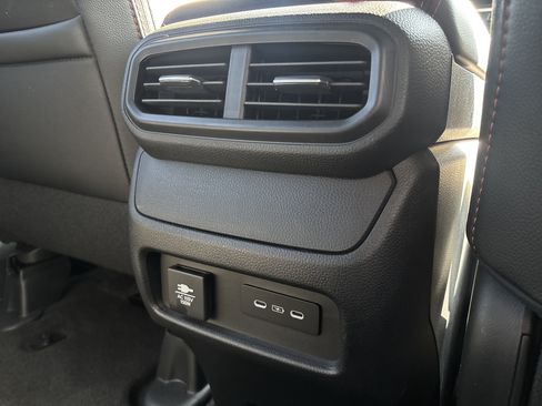 Used 2025 Honda Passport TrailSport image 14