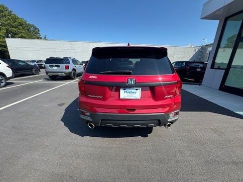 Used 2023 Honda Passport EX-L image 8