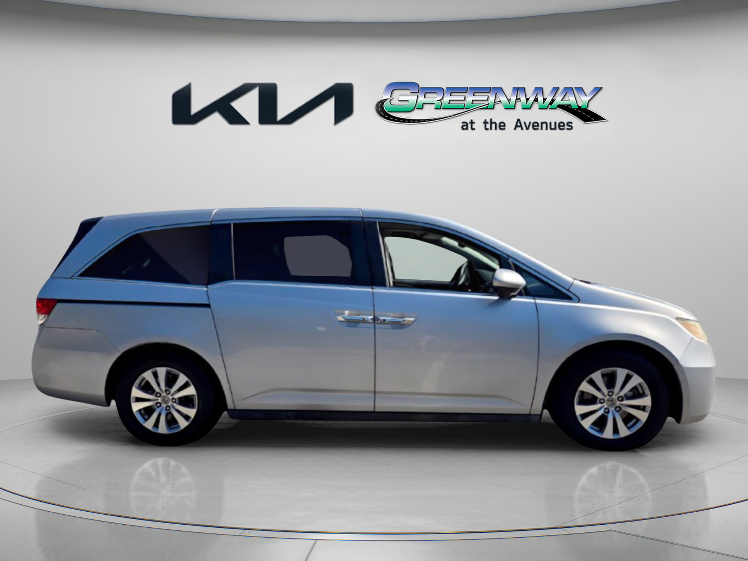 Used 2015 Honda Odyssey EX-L image 8