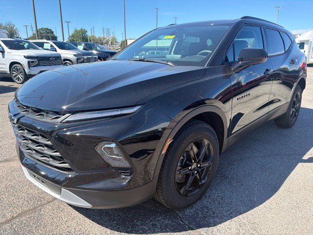 New 2026 Chevrolet Blazer LT w/ Convenience Package FWD image 7
