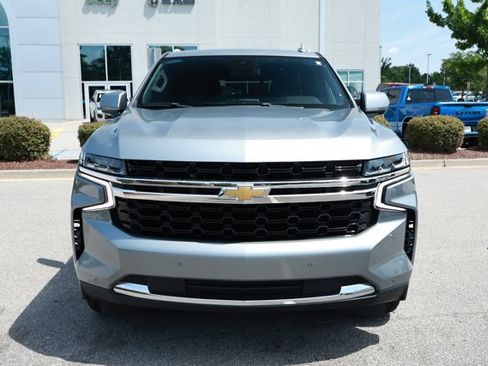 Used 2023 Chevrolet Tahoe LS RWD image 2