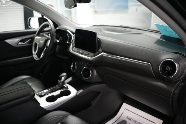 Used 2023 Chevrolet Blazer LT AWD/4WD image 22