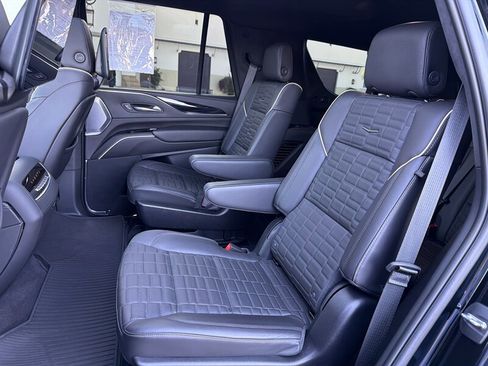 Used 2024 Cadillac Escalade V image 14