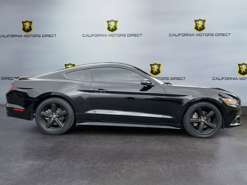 Used 2016 Ford Mustang Coupe w/ Equipment Group 051A image 4